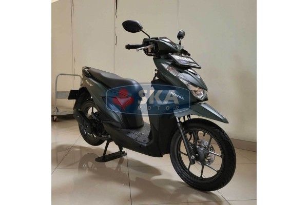 Honda New Beat Deluxe Tahun 2023